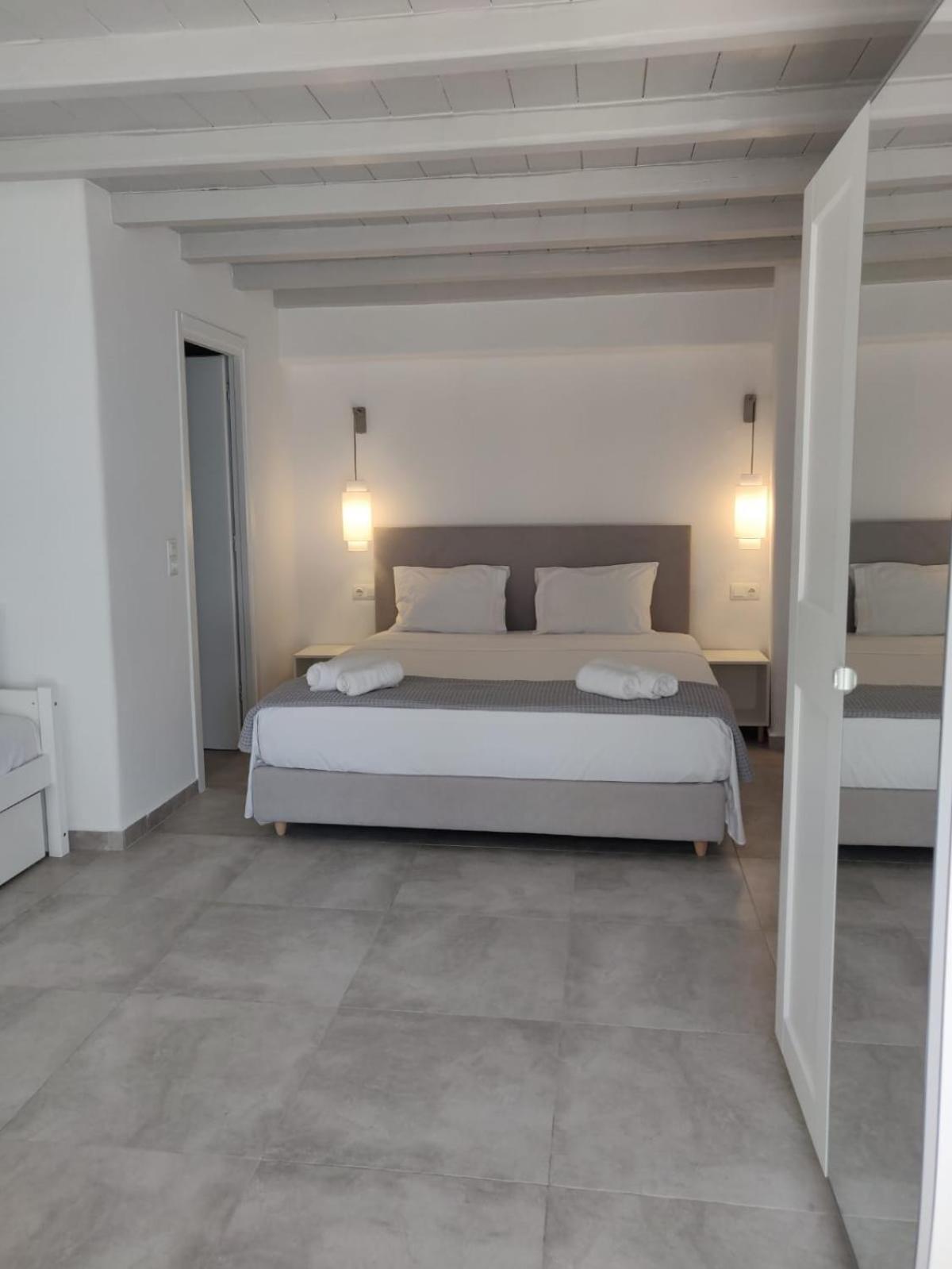 Eleven Keys Apartments Mykonos Town Zewnętrze zdjęcie